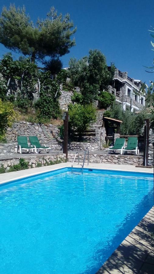 Cortijo La Solana Vendégház Güéjar Sierra Kültér fotó